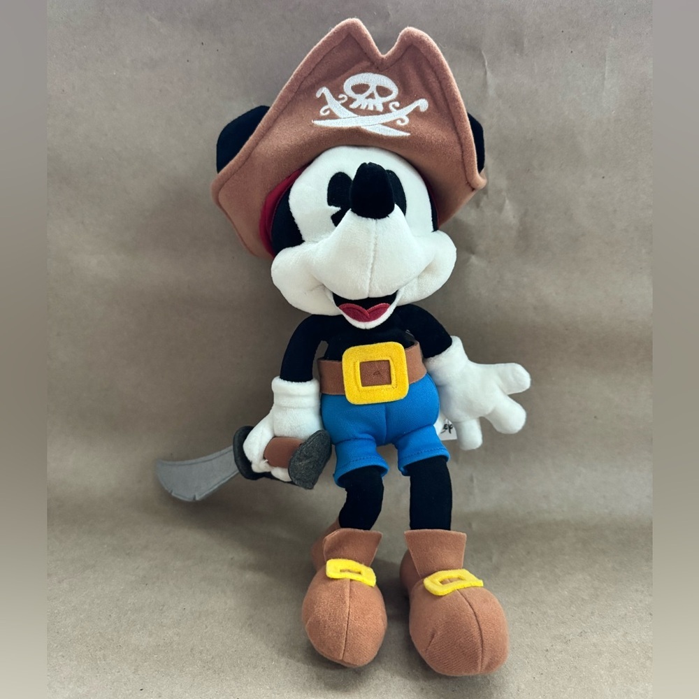 NWT Disney Parks Mickey Mouse Pirates of the Caribbean 12” Stuffy